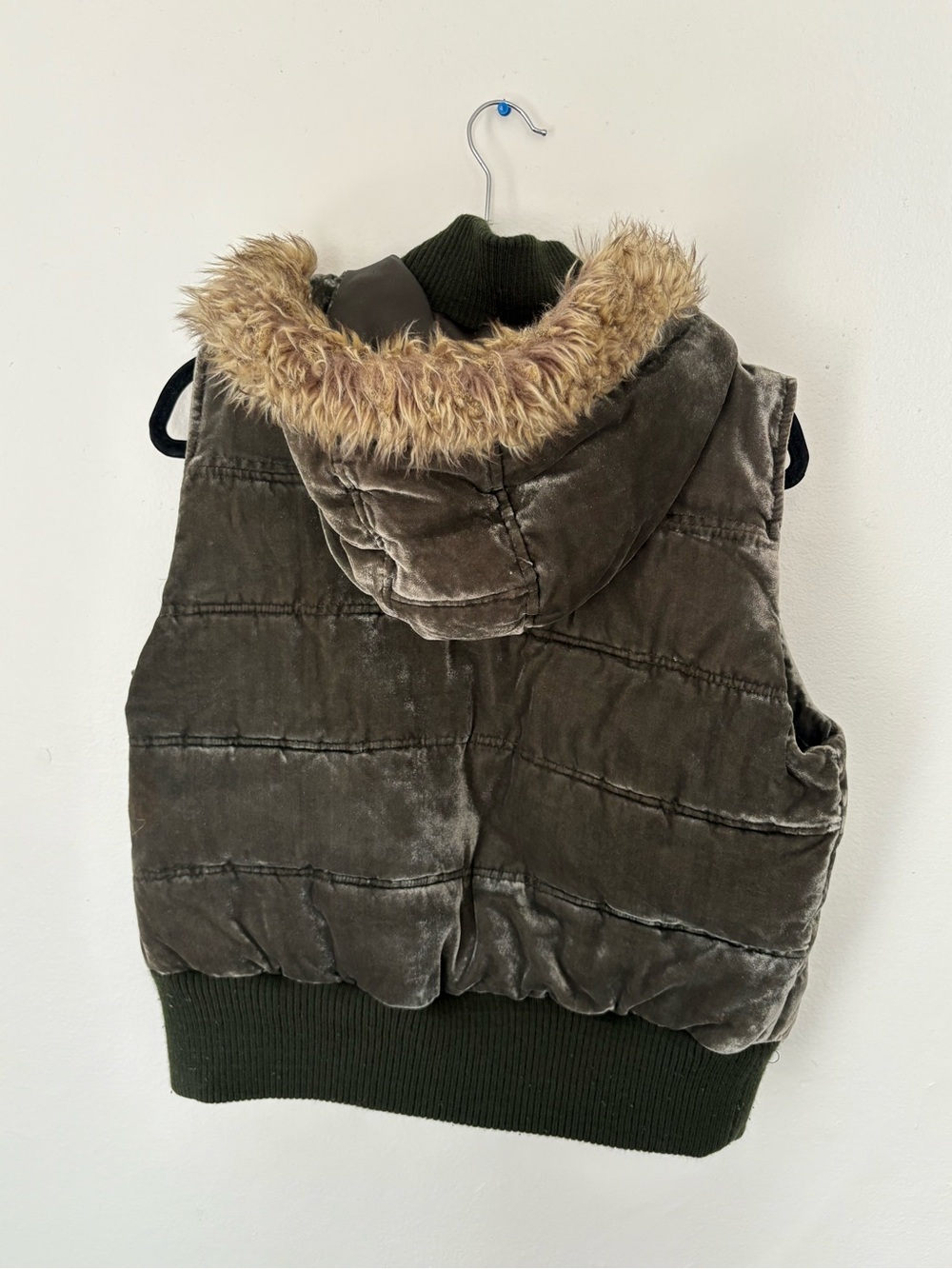 Old Navy Olive Green Quilted Hooded Vest - Picture 2 of 4